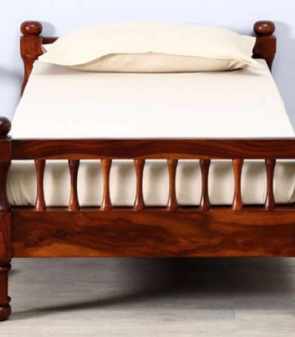 Kikuyu Wood Bed