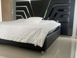 Tipitipi Leather bed