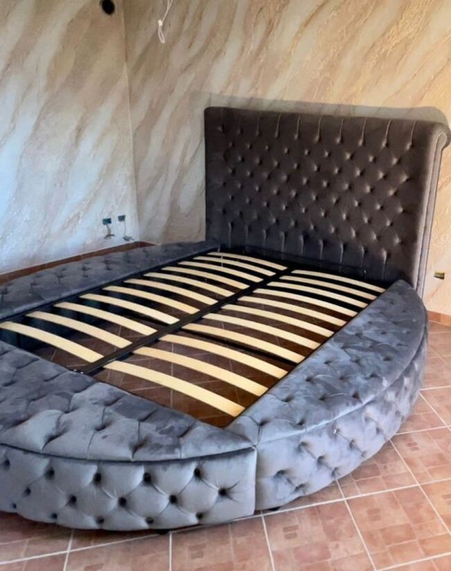 Upholstery Rudd bed